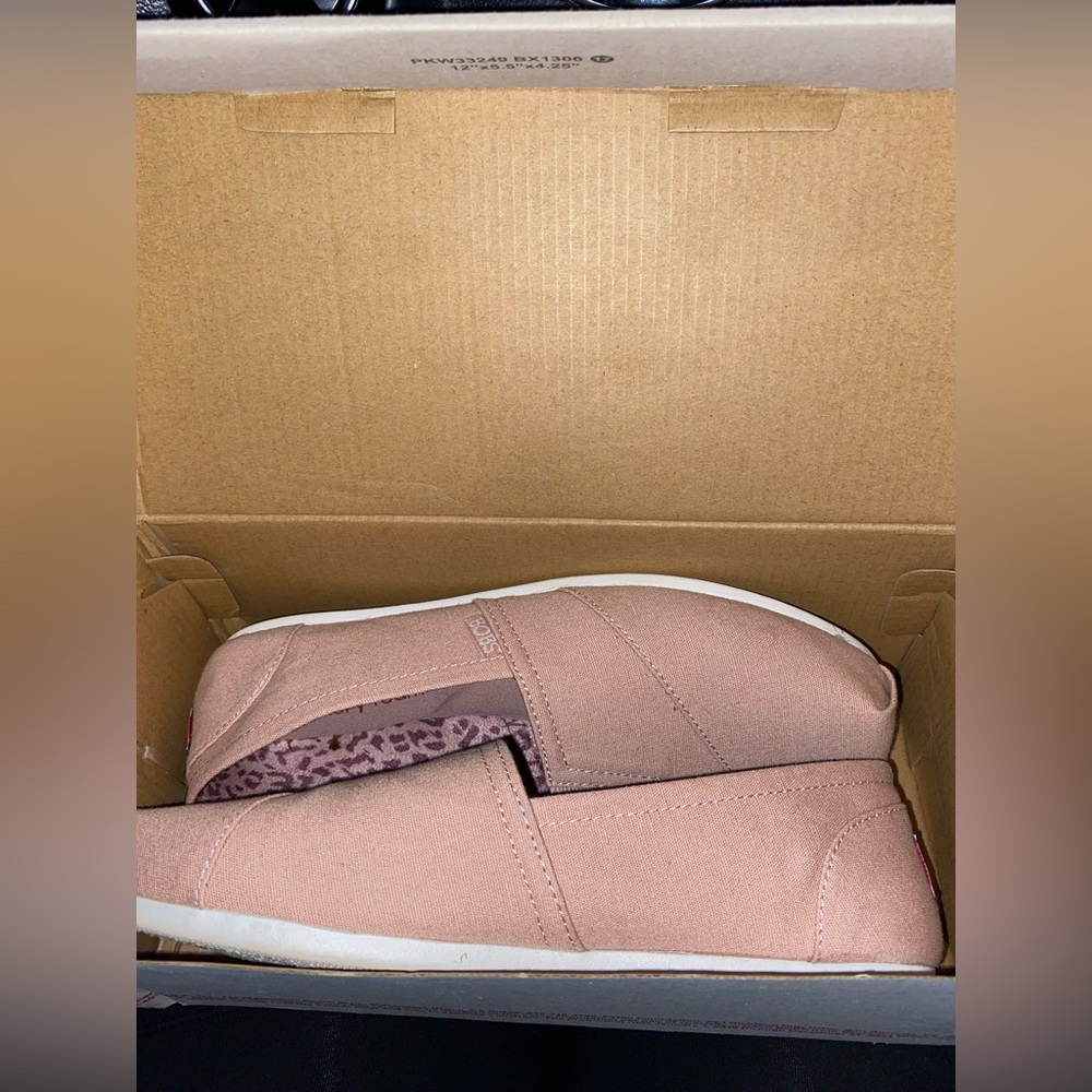 New in the box 📦 👟.
